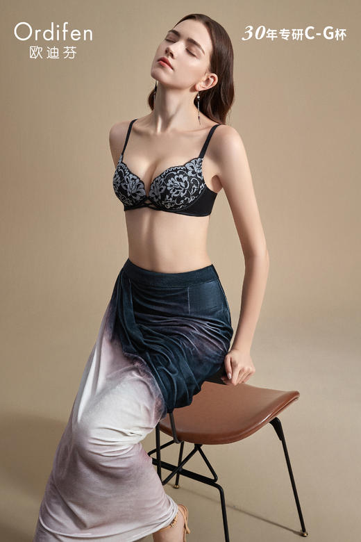 5F Ordifen欧迪芬锦绣绒花系列3D水袋杯软支撑专利文胸 商品图4