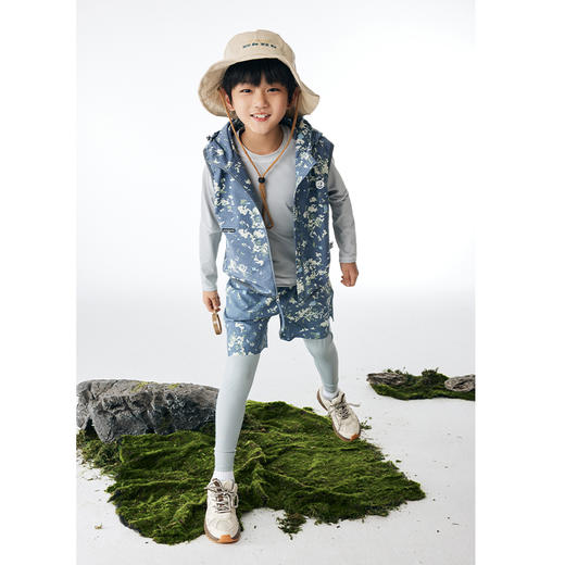 onmygame 男女童可穿运动马甲春装户外露营连帽外套 商品图1