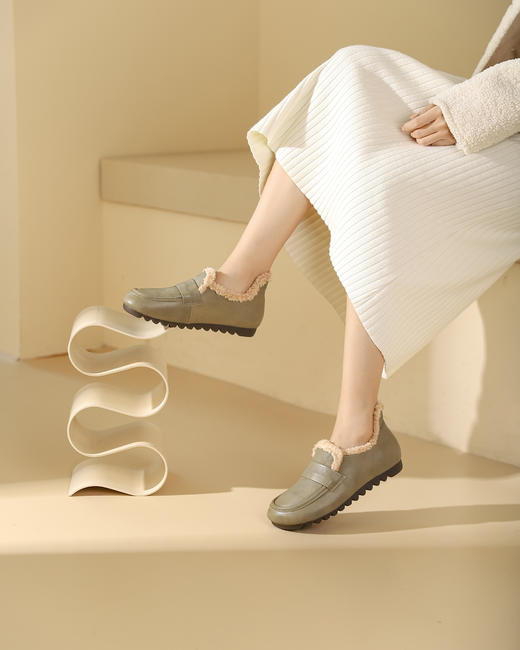 西村名物2023冬季新品复古圆头内里绒毛保暖短靴X23DM45271 商品图6