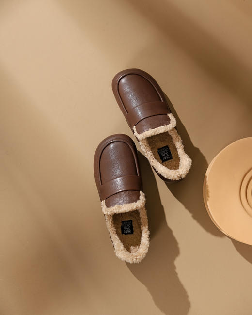 西村名物2023冬季新品复古圆头内里绒毛保暖短靴X23DM45271 商品图12