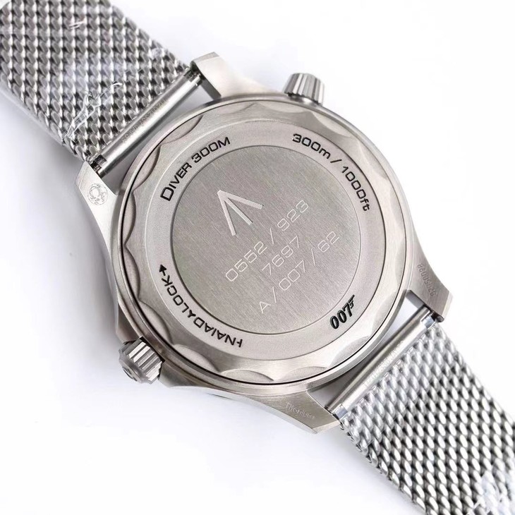 OR厂欧米茄海马300米007钛壳腕表