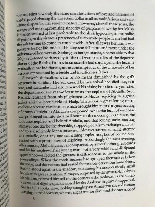 康拉德《阿尔迈耶的愚蠢》 12幅插图 精装大32开带书匣 商品图14