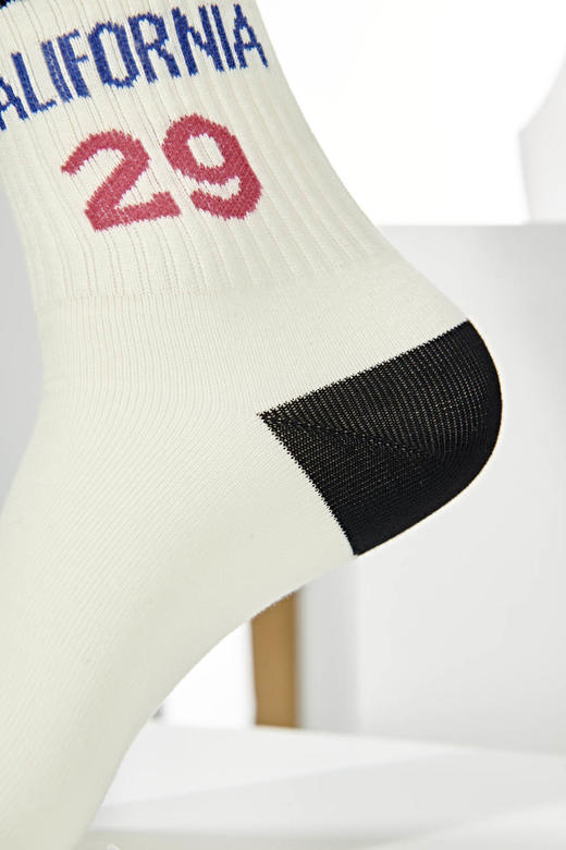 【6双6折】学生中长筒时尚袜精梳棉袜吸汗透气防臭【2322237】 商品图2