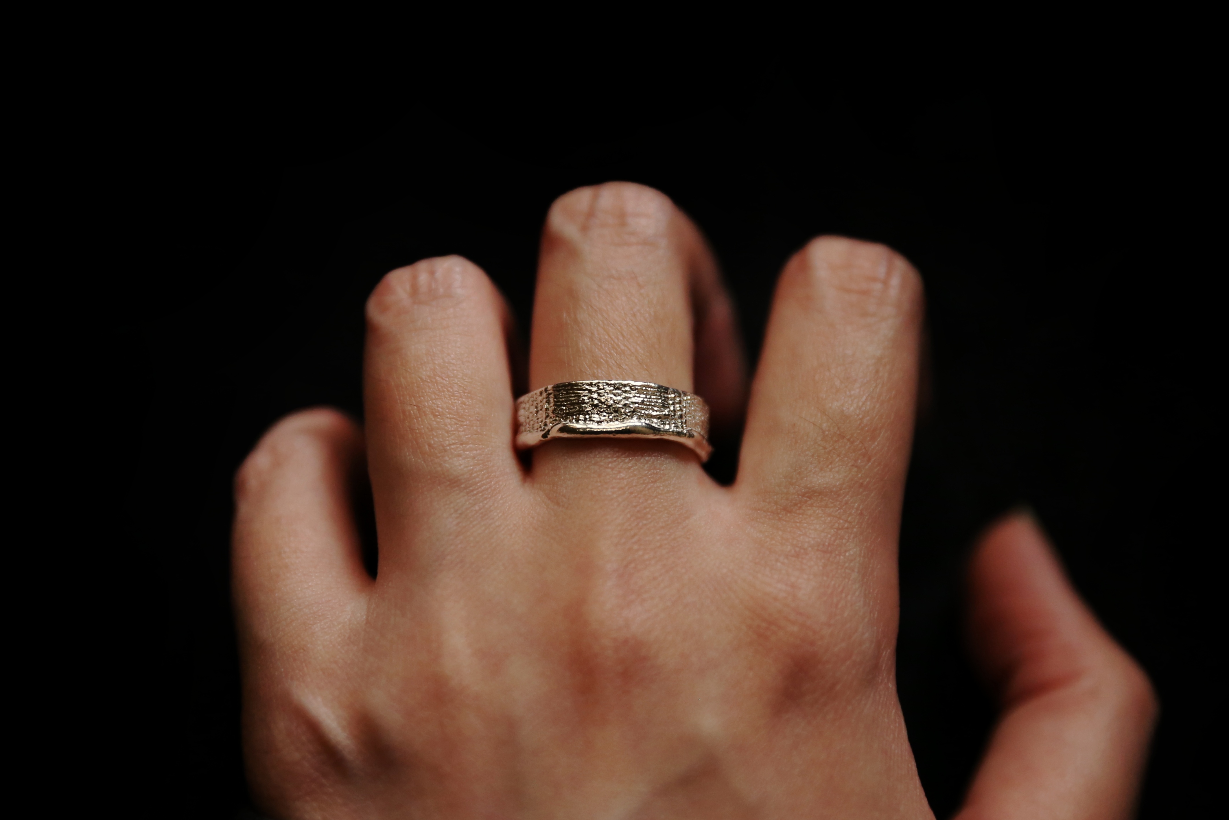 CHEZ BOQUE 冬日童话系列原创手工925银织物肌理戒指《穿针引线》