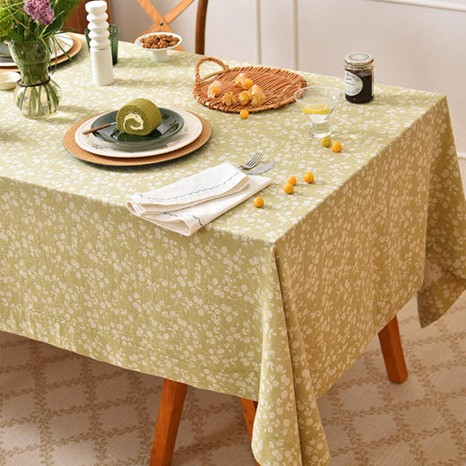 碎花小草莓图案桌布客厅电视柜布艺餐桌布 商品图1