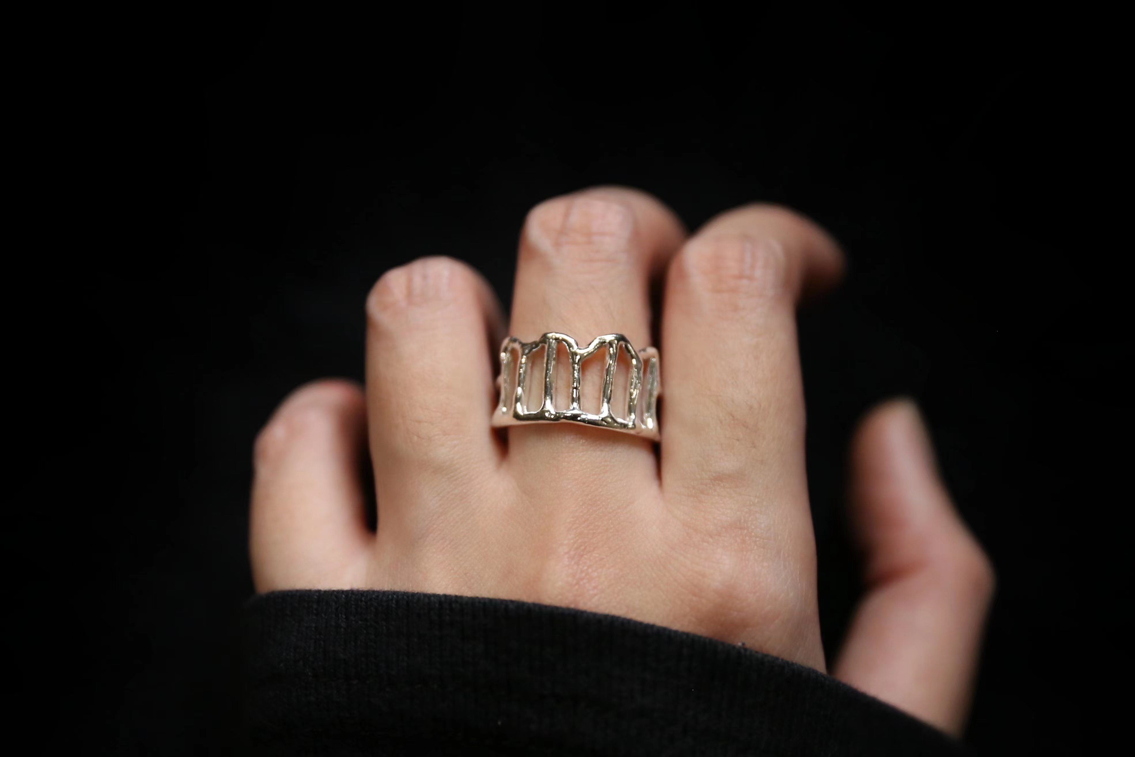 CHEZ BOQUE 冬日童话系列原创手工925银抽象造型戒指《空王冠》