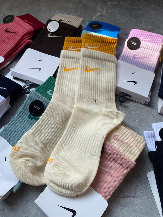 给力！都爱の！恶搞花样叠穿彩虹长筒袜子！小红书爆款 商品图8