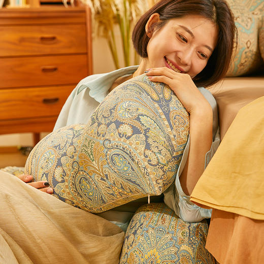 熊抱抱哥特系列床头靠垫软包腰靠沙发飘窗可拆洗 商品图2