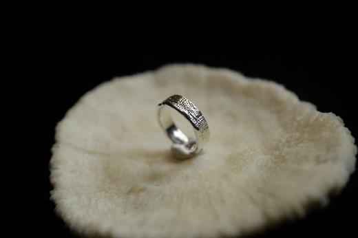 CHEZ BOQUE 冬日童话系列原创手工925银织物肌理戒指《穿针引线》 商品图2