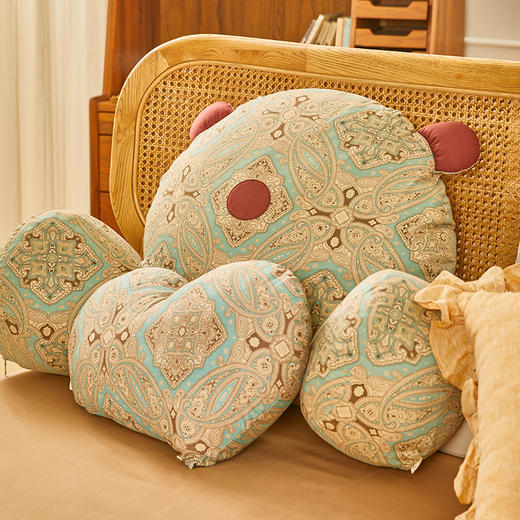 熊抱抱哥特系列床头靠垫软包腰靠沙发飘窗可拆洗 商品图3