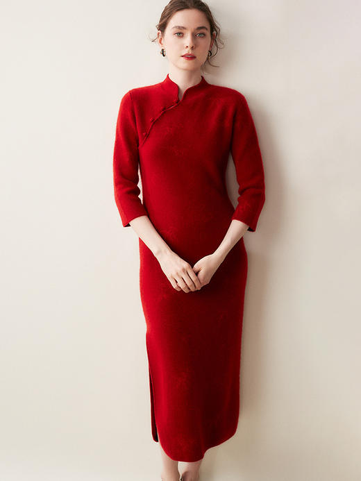 QJ RC23055国风金银丝绣花山羊绒混纺加厚盘扣旗袍连衣裙 商品图1