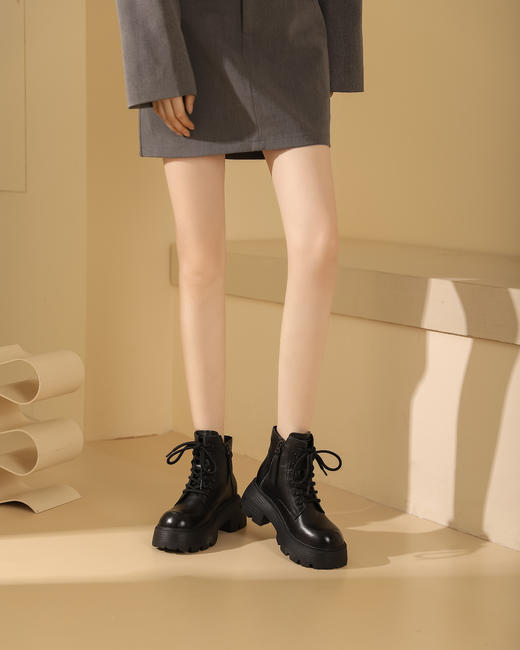 西村名物2023冬季新品厚底增高圆头系带短靴马丁靴X23DS45561 商品图5