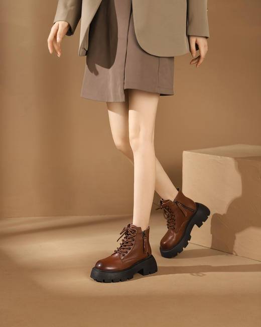 西村名物2023冬季新品厚底增高圆头系带短靴马丁靴X23DS45561 商品图1