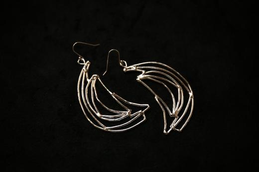 CHEZ BOQUE 冬日童话系列原创手工925银耳环《彩虹》 商品图5