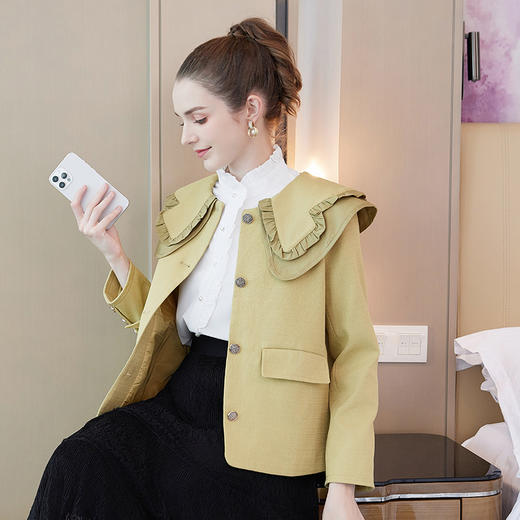 奢姿2024春季新款大码女装娃娃领减龄外套胖妹妹时尚短款外套9933391085 商品图2