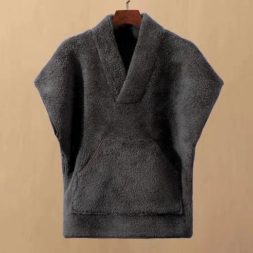 双面珊瑚绒V领坎肩蝙蝠袖马夹保暖上衣冬季新款宽松中老年护肩颈 商品图7