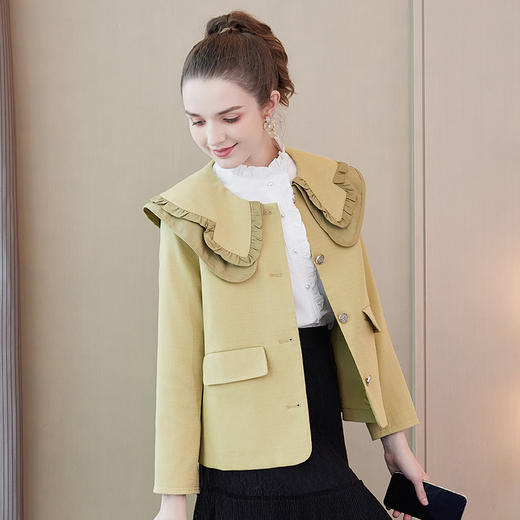奢姿2024春季新款大码女装娃娃领减龄外套胖妹妹时尚短款外套9933391085 商品图1