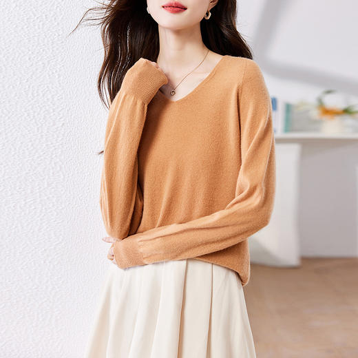 蝙蝠衫V领针织打底衫，秋冬新款宽松高羊毛软糯糯薄毛衣CC-AB708 商品图0