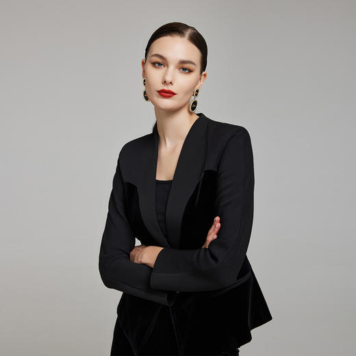 NG116斯尔丽2023秋季新款立领拼丝绒合体修身外套 商品图2