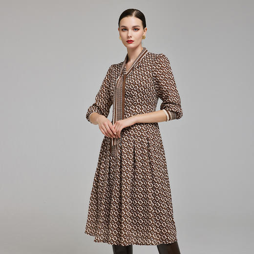 NG806斯尔丽2023秋季新款飘带蝴蝶结下摆收褶通勤连衣裙 商品图2