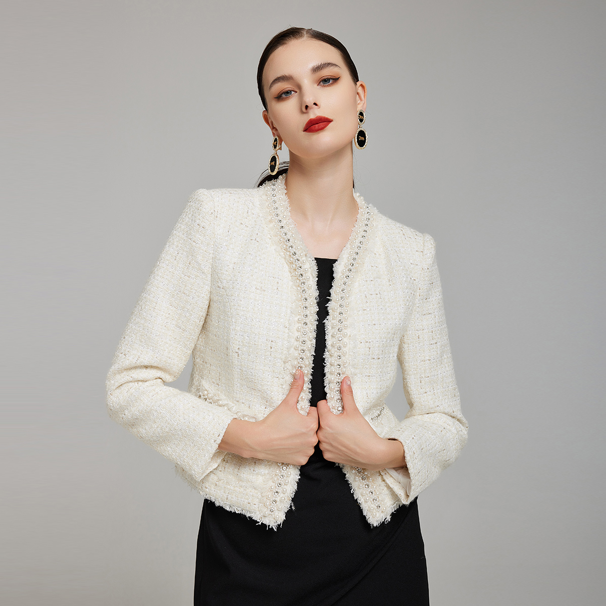 NG114斯尔丽23秋季新款气质名媛范女小香镶珍珠交织面料圆领长袖外套