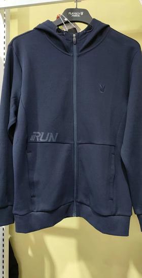 二店 花花公子：男上衣