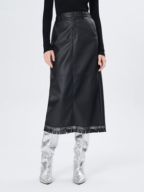 Self Who环保蛋白皮黑色半身裙女秋冬2023新款直筒显瘦后开叉裙子