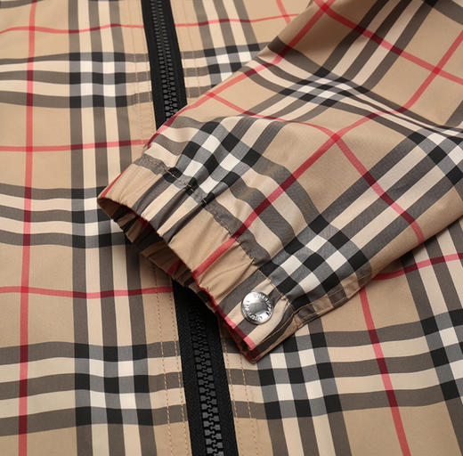 【预定特惠款】Burberry 博柏利 女士格纹连帽夹克外套 8025678 商品图5