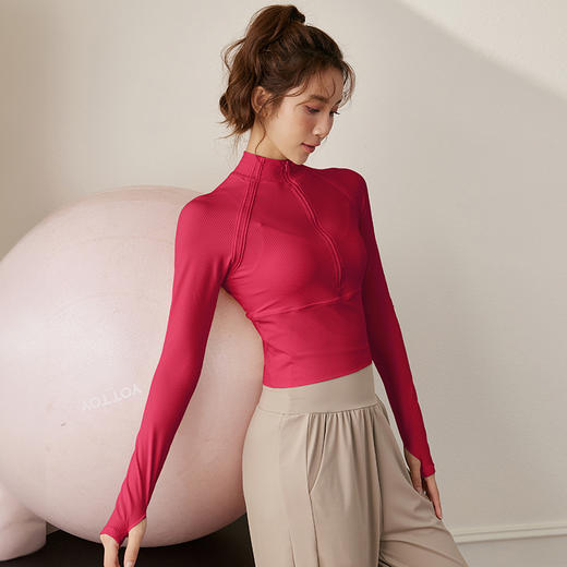 跃牌【禅语梵心系列】半拉链瑜伽服女显瘦短款运动长袖瑜伽外套 WT2388 商品图2