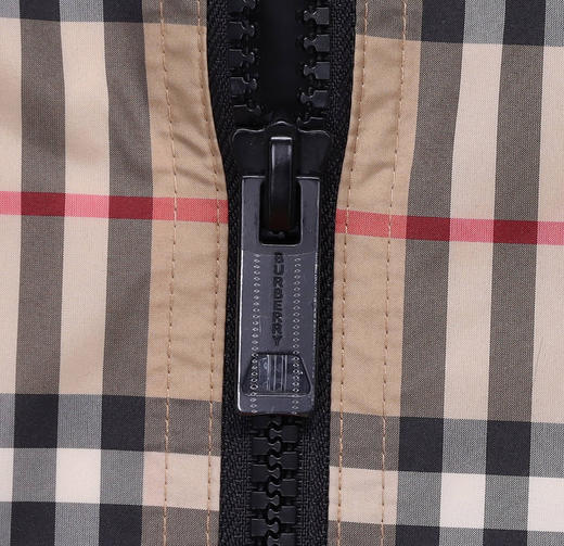 【预定特惠款】Burberry 博柏利 女士格纹连帽夹克外套 8025678 商品图8