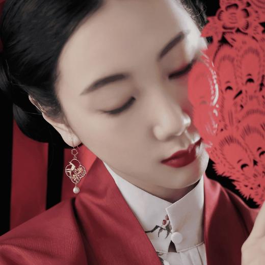 杏林春燕 镂空原创耳饰花窗耳环珍珠 国风复古少女 商品图4