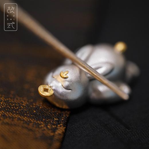 故式·金钱兔茶枕 茶道摆件茶宠茶配件笔搁置 黄铜镀金镀银 商品图0