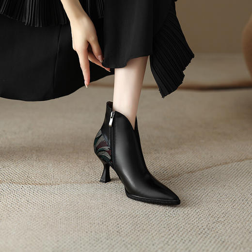 法式复古，小众时尚女靴NY-N2318 商品图3