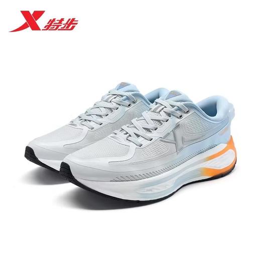 北三特步运动鞋 商品图0