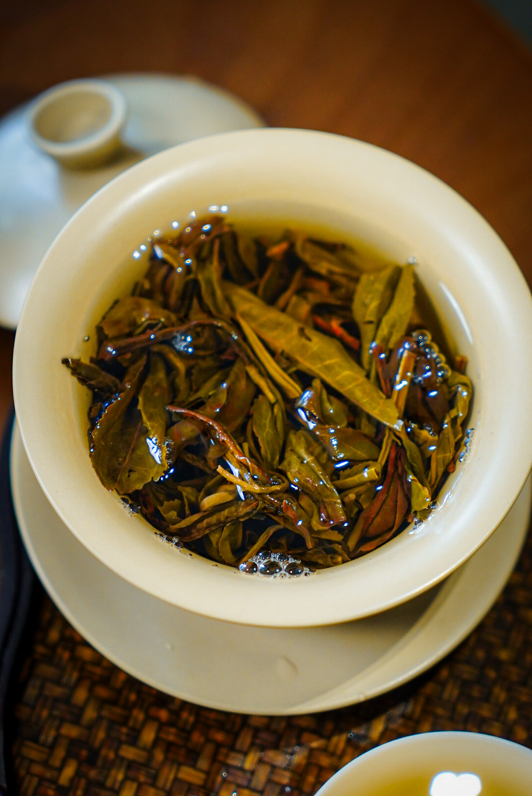 【千年老妖】1〇〇〇岁的古树茶!