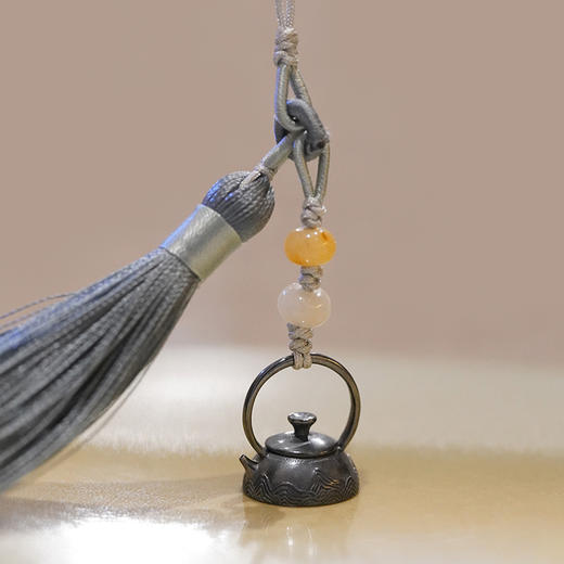 故式/小润月银饰/999纯银迷你小银壶国风流苏穗子 手机壳吊穗配饰挂件小流苏吊坠 商品图1