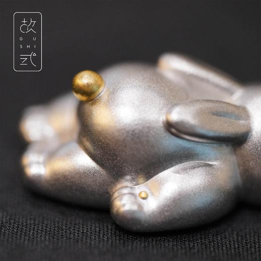 故式·金钱兔茶枕 茶道摆件茶宠茶配件笔搁置 黄铜镀金镀银 商品图4