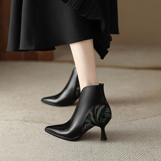 法式复古，小众时尚女靴NY-N2318 商品图1