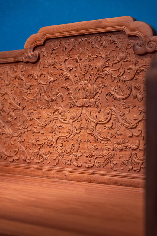 红桥红  家具严选  缅甸花梨（大果紫檀）【128乾隆款 西番莲纹 宝座】 商品图2