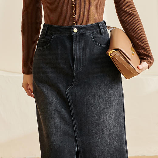 剩S/M 芳外 2026春季新款复古气质牛仔半身裙修身开叉显瘦百搭中长裙3111 商品图4