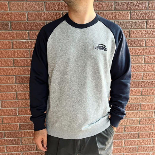 春秋 -美式字母插肩长袖男士圆领卫衣【包邮+三天无理由退huan】 商品图0