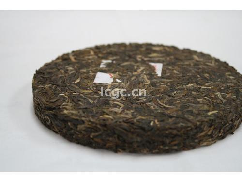 【老茶开仓专属】澜沧古茶2010年乔木铁饼普洱生茶小饼200g 商品图2