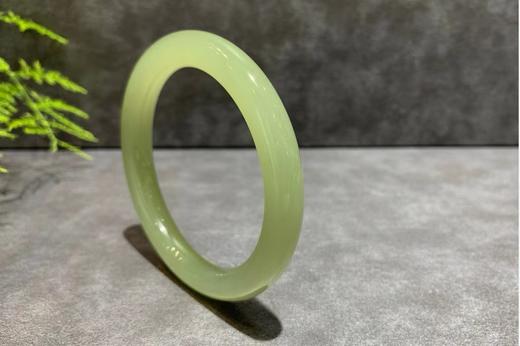 【御珠宫坊】青白玉手镯55.5mm 商品图2