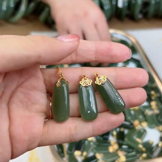 S925和田玉吊坠-如意扣无事牌 商品图0