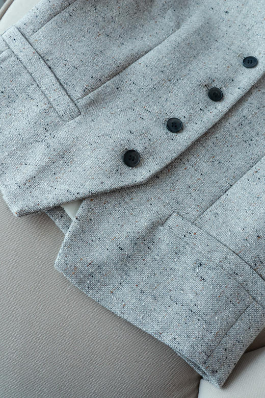 老钱叠穿烟花灰马甲套装 商品图6