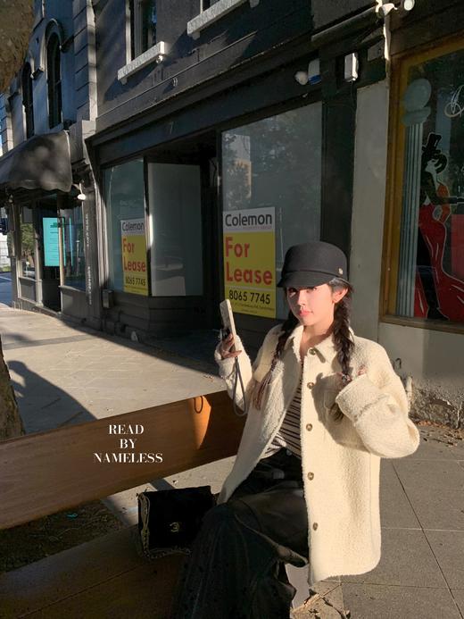 Read Nameless /休闲白色小香宽松外套+念念第一条皮裤 商品图9