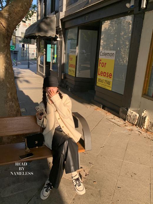 Read Nameless /休闲白色小香宽松外套+念念第一条皮裤 商品图3