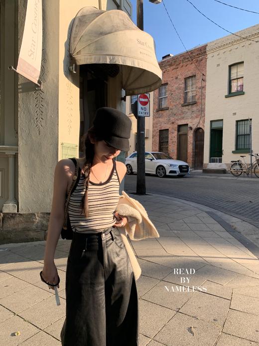 Read Nameless /休闲白色小香宽松外套+念念第一条皮裤 商品图13