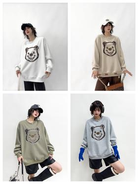 亮片绣维尼熊加绒卫衣23810