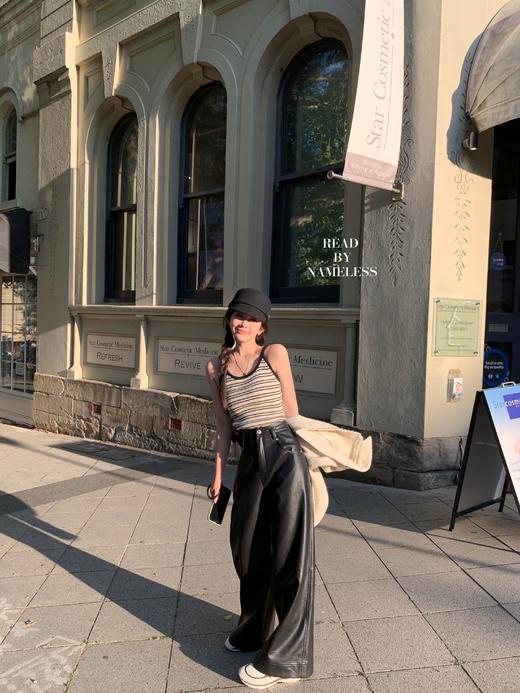 Read Nameless /休闲白色小香宽松外套+念念第一条皮裤 商品图1